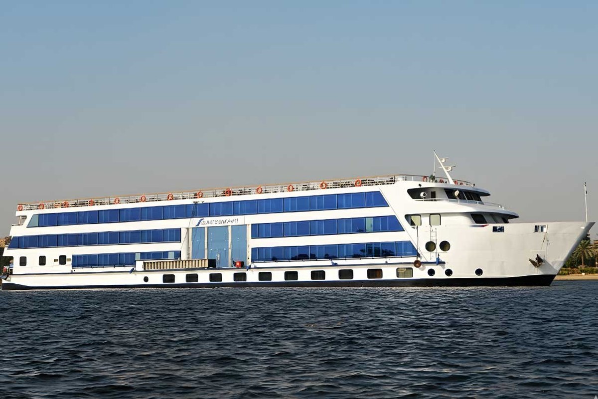 M/S Blue Shadow II oder IV – Blue Shadow II – Außenansicht