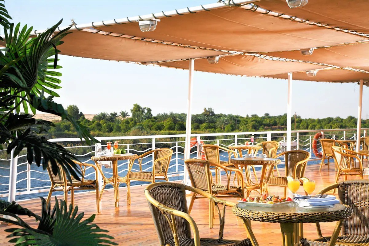 JAZ Crown Jubilee – Sonnendeck