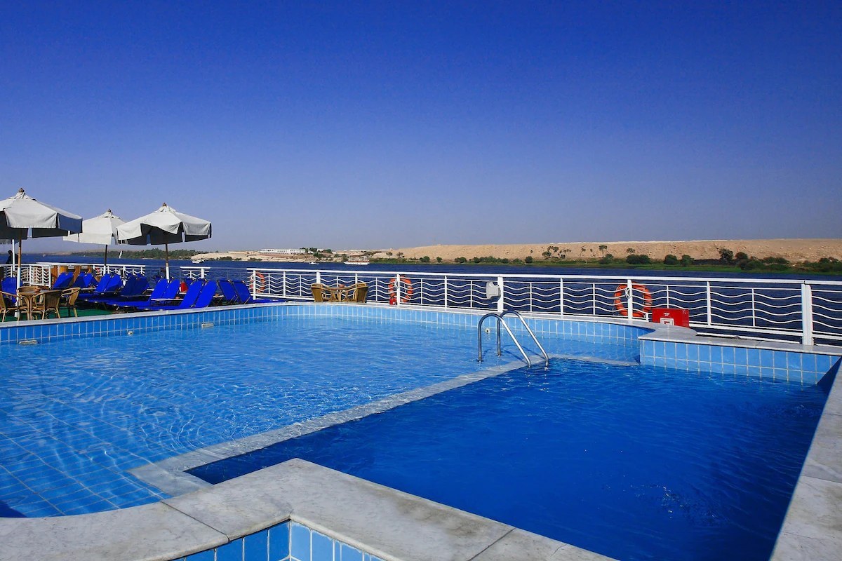 JAZ Crown Jubilee – Pool